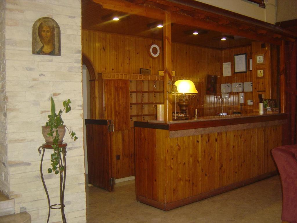 Layiotis Hotel Larnaca Buitenkant foto