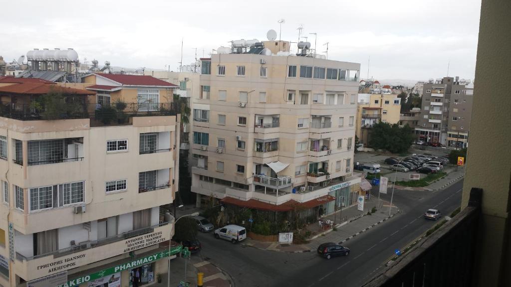 Layiotis Hotel Larnaca Buitenkant foto