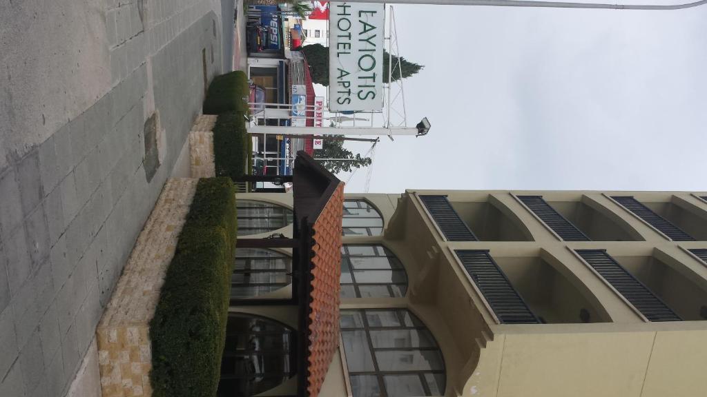 Layiotis Hotel Larnaca Buitenkant foto